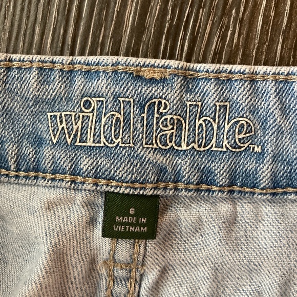 High Rise Mom Jeans - Picture 5 of 7